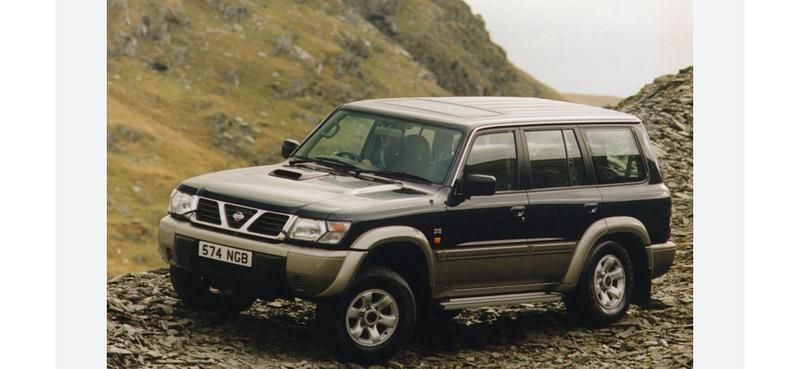 Grün Gebraucht 2002 Nissan Patrol SUV | 8.800 € - Bild 1/1