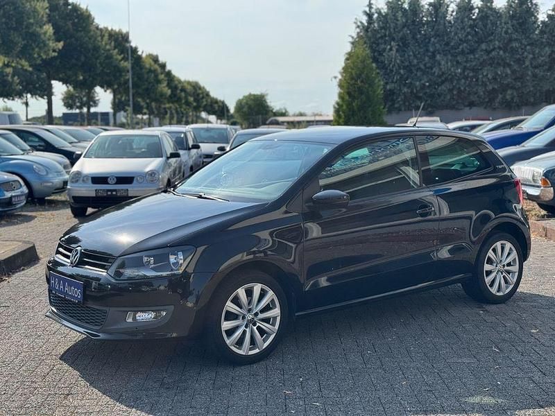 Schwarz Gebraucht 2011 VW Polo Team Kleinwagen | 5.900 € (Etwas zu teuer) - Bild 1/4