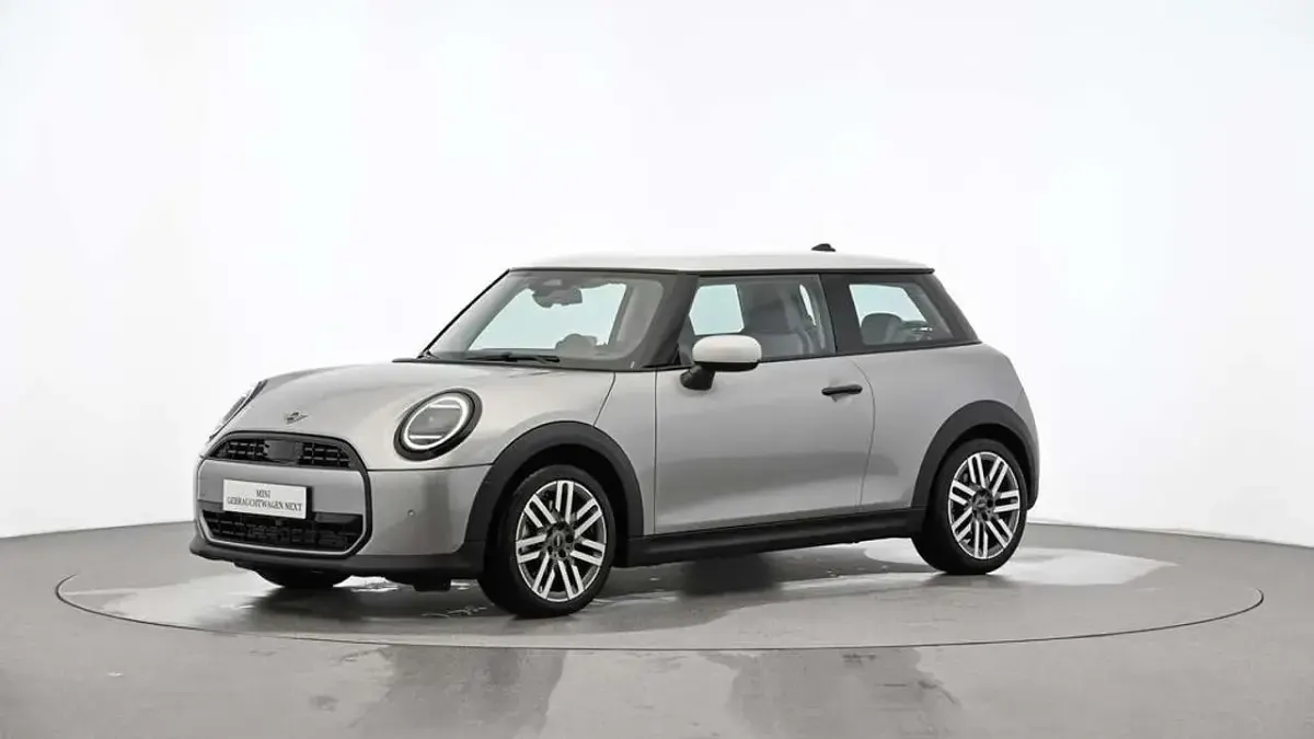 Usata Mini Cooper Classic 156 CV (114 kW) 2024 Grigio Utilitaria