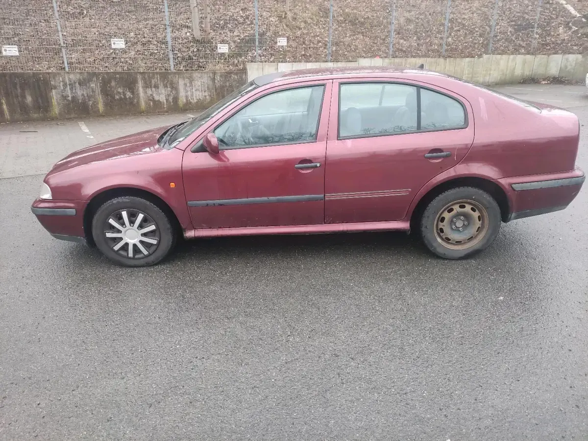 Gebraucht Skoda Octavia 114 PS (83 kW) 2001 Limousine