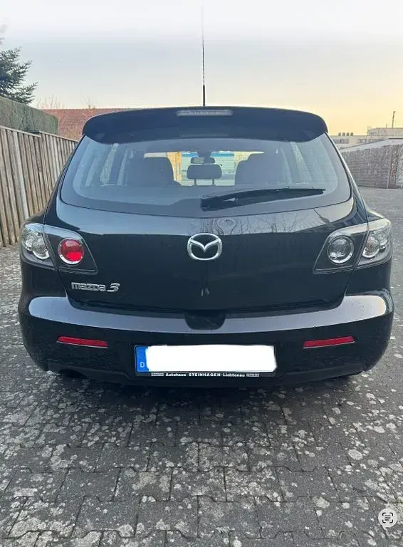 Second-hand Mazda 3 105 CP (77 kW) 2008 Negru Berlinǎ