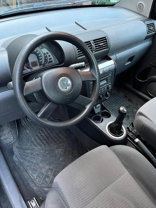 Gebraucht VW Fox 54 PS (39 kW) 2006 Schwarz Kleinwagen