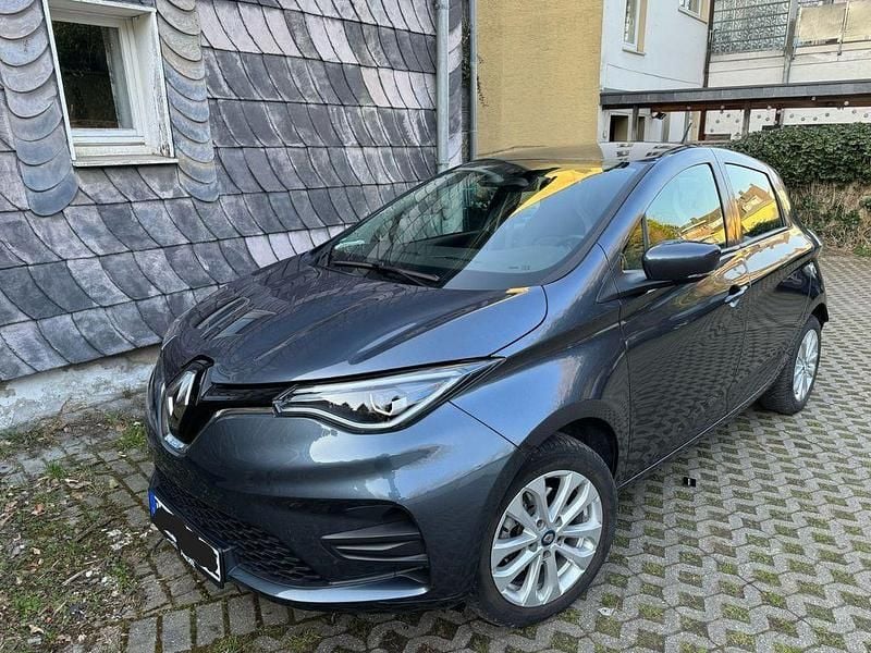 Silber Gebraucht 2021 Renault Zoe Experience Kleinwagen | 8.850 € (Superpreis) - Bild 1/4