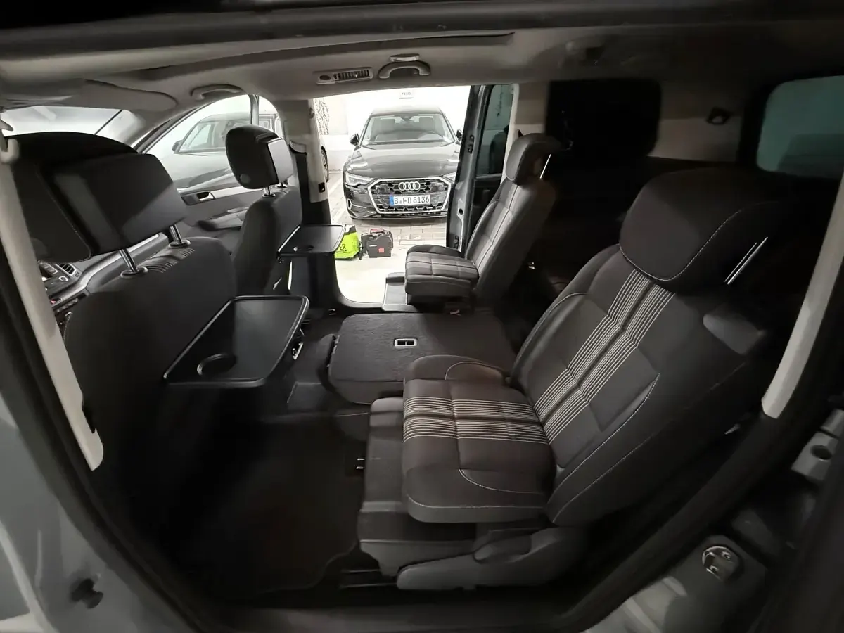 Gebraucht VW Sharan 140 PS (102 kW) 2013 Grau Van / Kleinbus