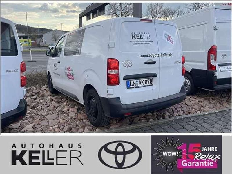 Gebraucht Toyota Proace 120 PS (88 kW) 2024 Ice white Van / Kleinbus