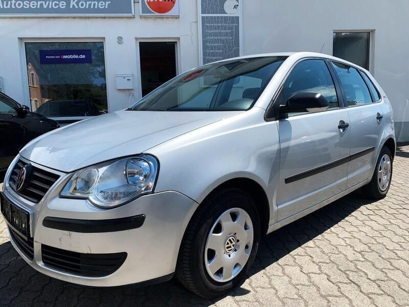 Silber Gebraucht 2006 VW Polo Goal Kleinwagen | 2.450 € (Guter Preis) - Bild 1/4