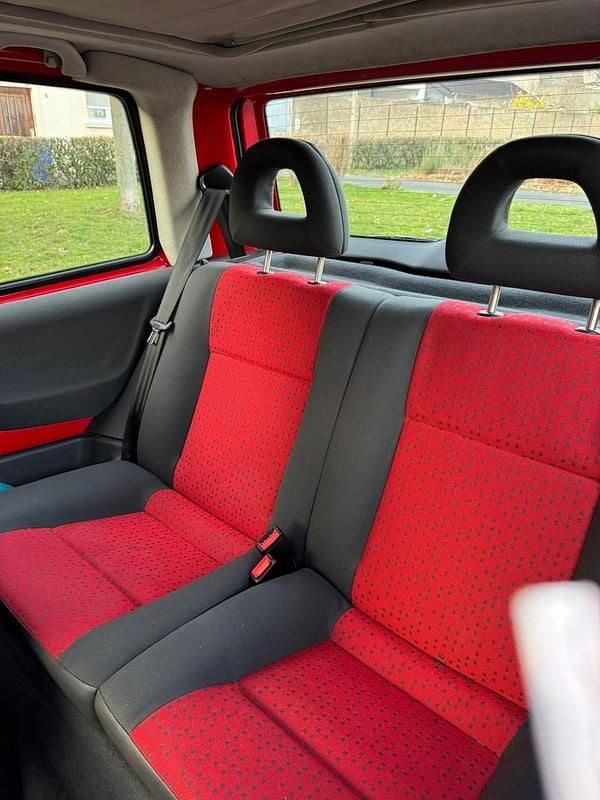 Gebraucht VW Lupo 50 PS (36 kW) 2000 Rot Kleinwagen