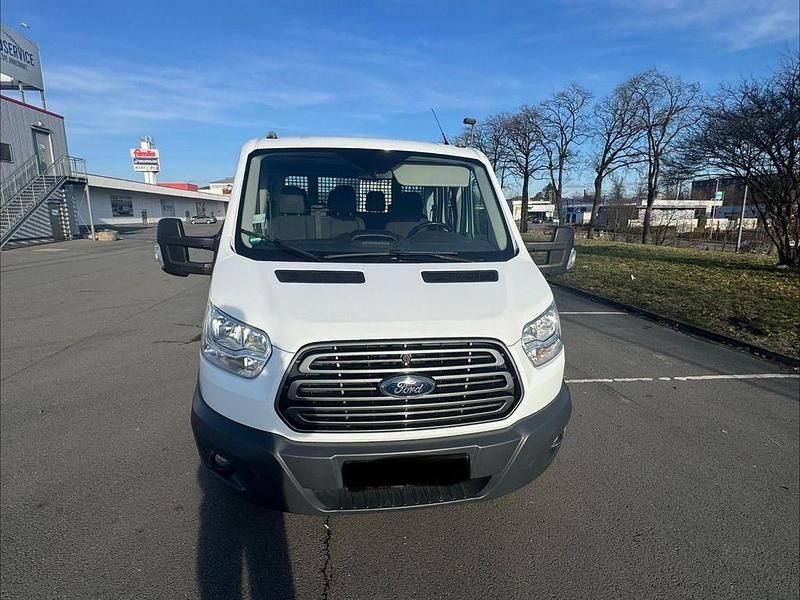 Gebraucht Ford Transit 177 PS (130 kW) 2019 Weiß Limousine