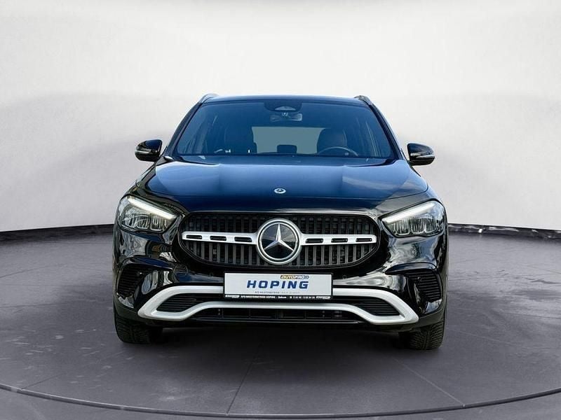 Usata Mercedes GLA200 163 CV (119 kW) 2024 Nero SUV