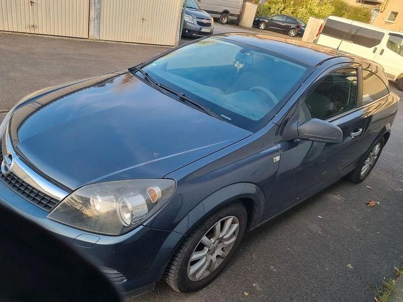 Gebraucht Opel Astra GTC 90 PS (66 kW) 2009 Blau Limousine