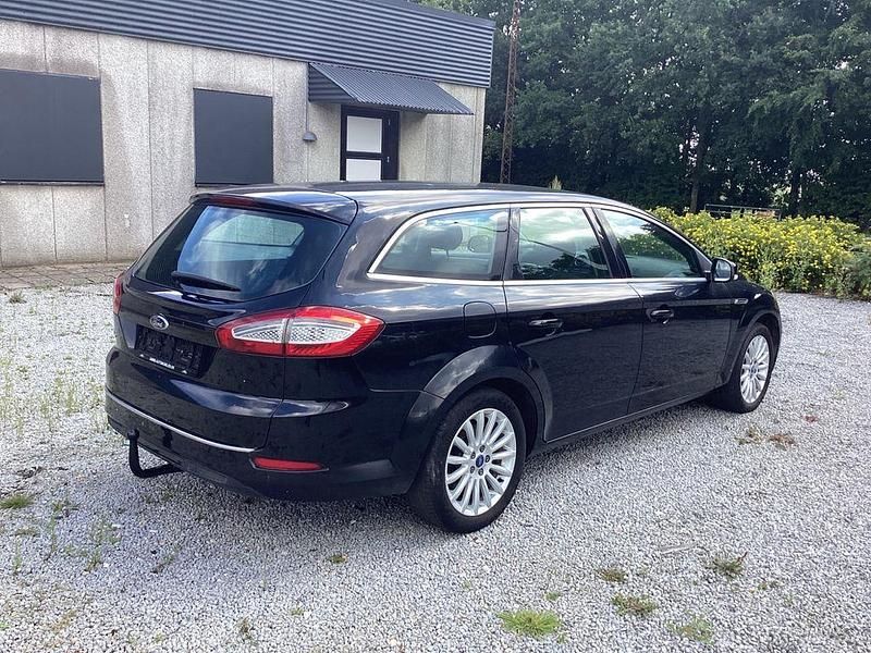 Gebraucht Ford Mondeo 2011 Schwarz Limousine