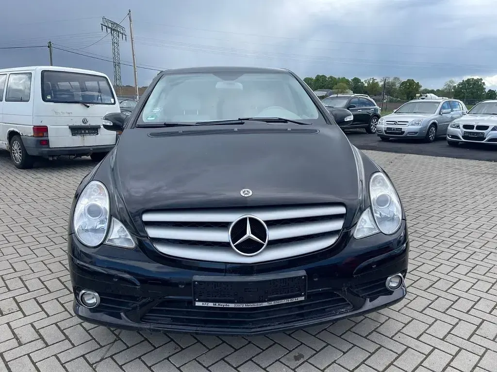 Gebraucht Mercedes R320 224 PS (164 kW) 2007 Schwarz Kombi