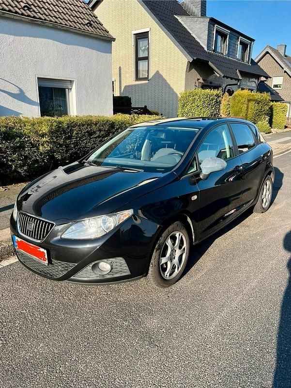 Schwarz Gebraucht 2010 Seat Ibiza Style Kleinwagen | 2.600 € (Superpreis) - Bild 1/4