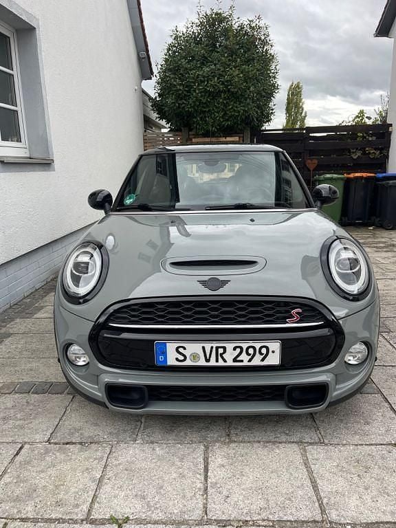 Grau Gebraucht 2018 Mini Cooper S Chili Kleinwagen | 18.100 € (Fairer Preis) - Bild 1/4