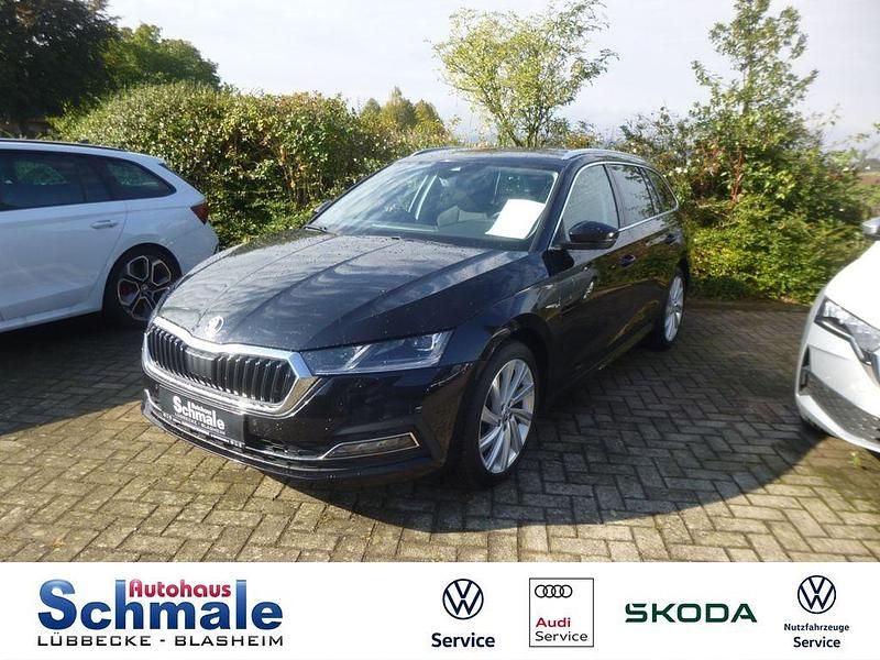 Schwarz Gebraucht 2022 Skoda Octavia Style Kombi | 19.990 € (Fairer Preis) - Bild 1/4
