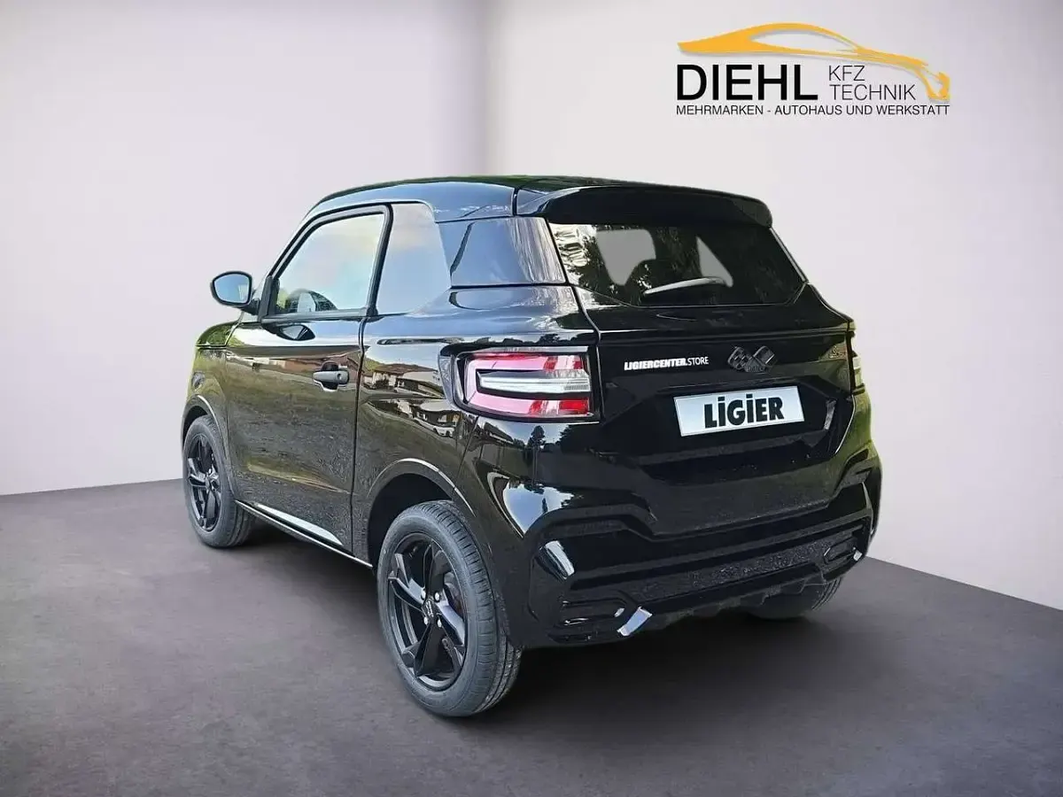 Neu Ligier JS50 2026 Schwarz intense Kleinwagen
