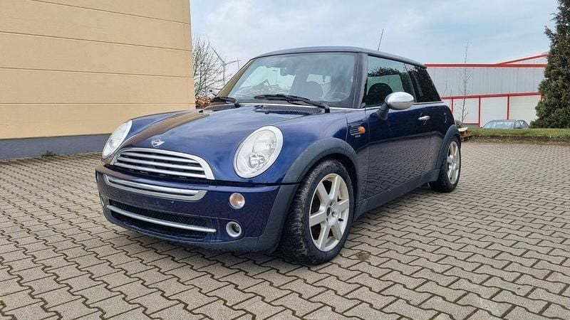 Usado Mini ONE 90 HP (66 kW) 2005 Preto Citadino