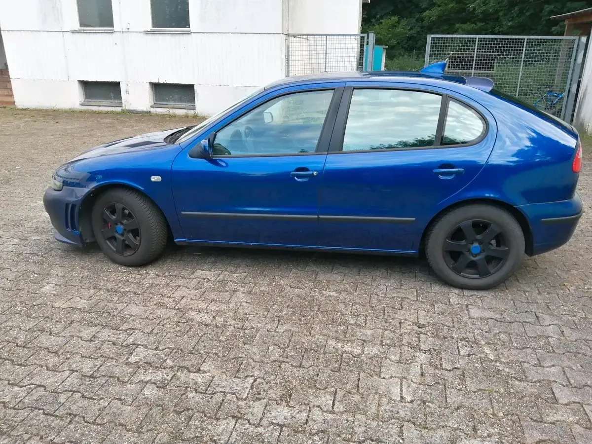 Gebraucht Seat Leon 110 PS (80 kW) 2002 Blau Kleinwagen