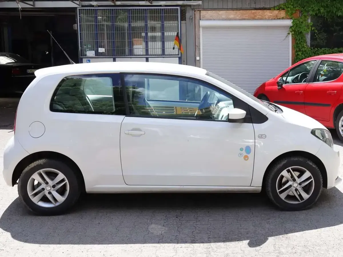 Gebraucht Seat Mii Style 60 PS (44 kW) 2013 Weiß Kleinwagen
