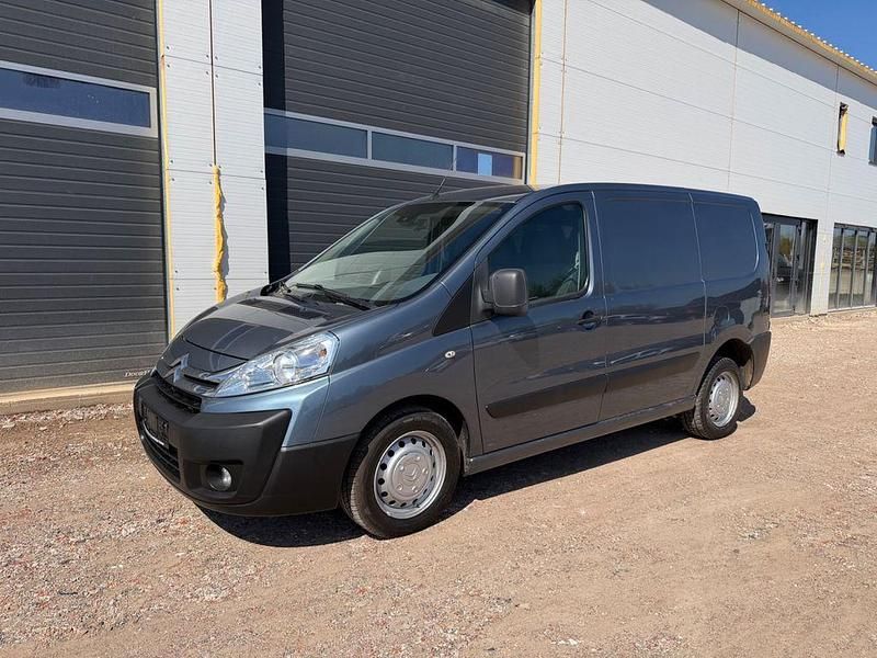 Second-hand Citroën Jumpy 163 CP (119 kW) 2018 Gri Monovolum