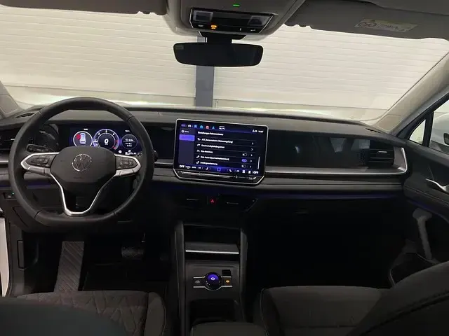 Gebraucht VW Tayron Life 193 PS (141 kW) 2025 Oryxweiß perlmutteffekt SUV