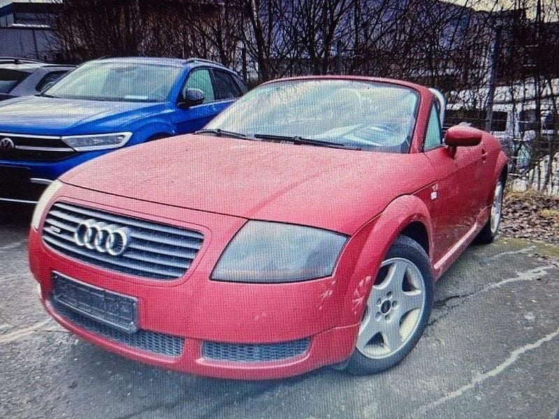 Rot Gebraucht 2001 Audi TT Roadster Comfort Cabrio | 4.499 € (Superpreis) - Bild 1/3