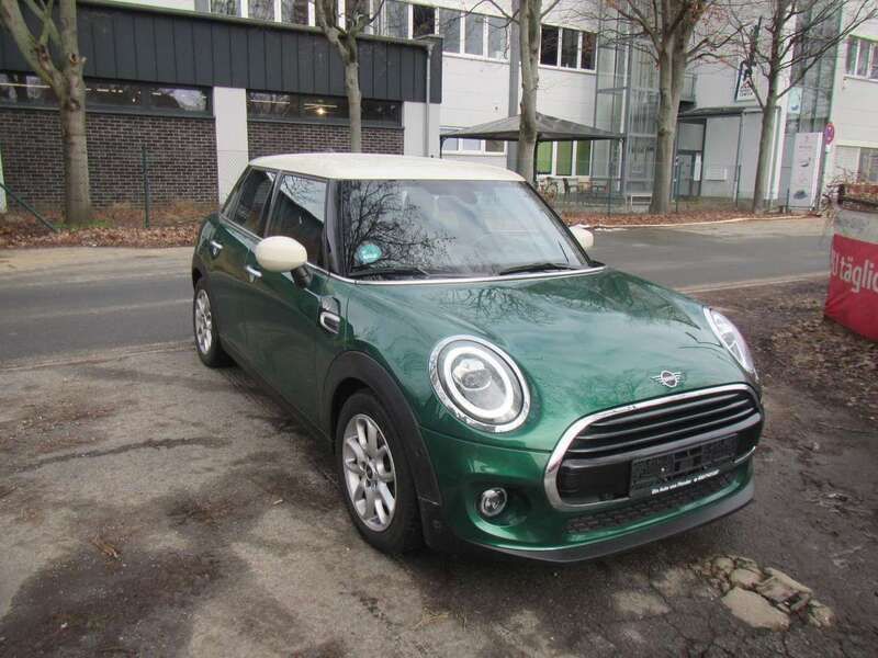 British racing green iv metall Gebraucht 2020 Mini Cooper Kleinwagen | 20.390 € (Fairer Preis) - Bild 1/4
