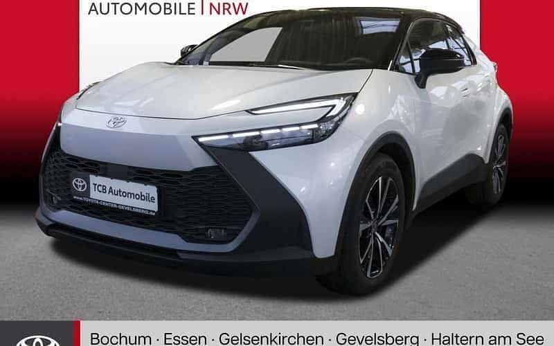 Weiß Neu 2025 Toyota C-HR Team SUV | 37.189 € (Fairer Preis) - Bild 1/4