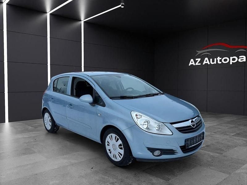 Blau Gebraucht 2007 Opel Corsa Catch Me Limousine | 3.990 € (Etwas zu teuer) - Bild 1/4