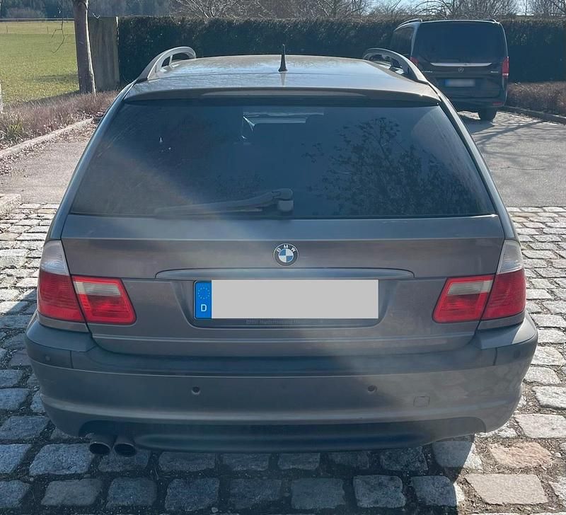 Gebraucht BMW 330 Exclusive 231 PS (169 kW) 2004 Grau Kombi