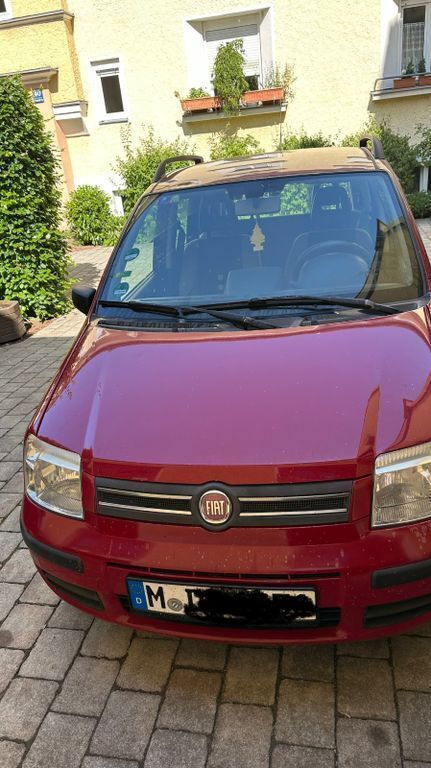 Rot Gebraucht 2009 Fiat Panda Kleinwagen | 1.870 € (Fairer Preis) - Bild 1/4