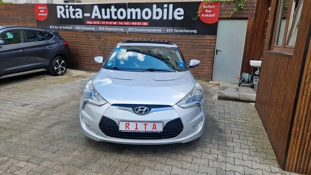 Gebraucht Hyundai Veloster 140 PS (102 kW) 2012 Grau Kleinwagen