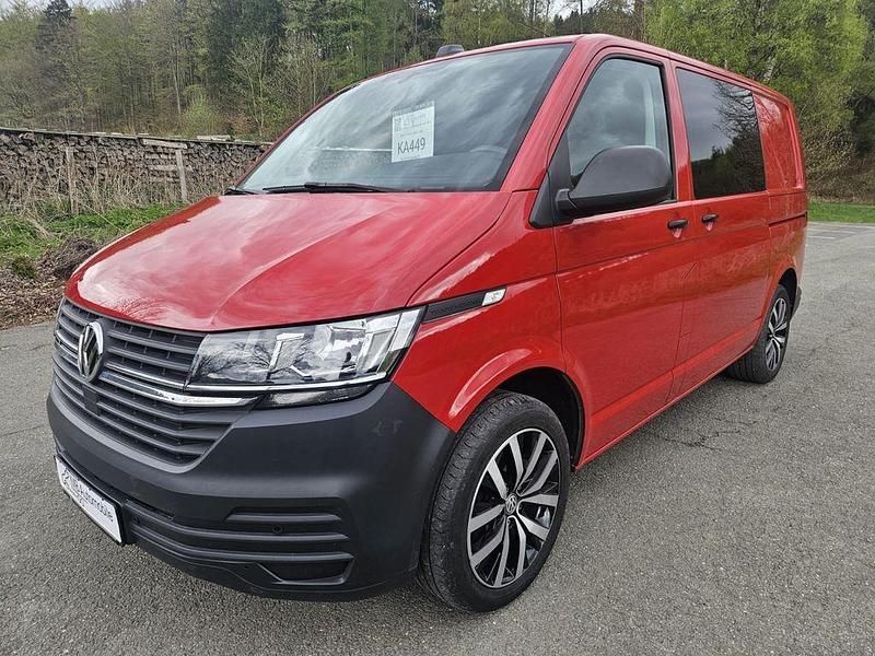 Gebraucht VW T6.1 150 PS (110 kW) 2021 Rot Van