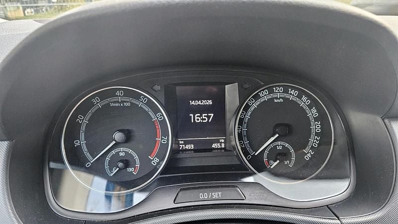 Gebraucht Skoda Fabia 60 PS (44 kW) 2019 Weiß Limousine