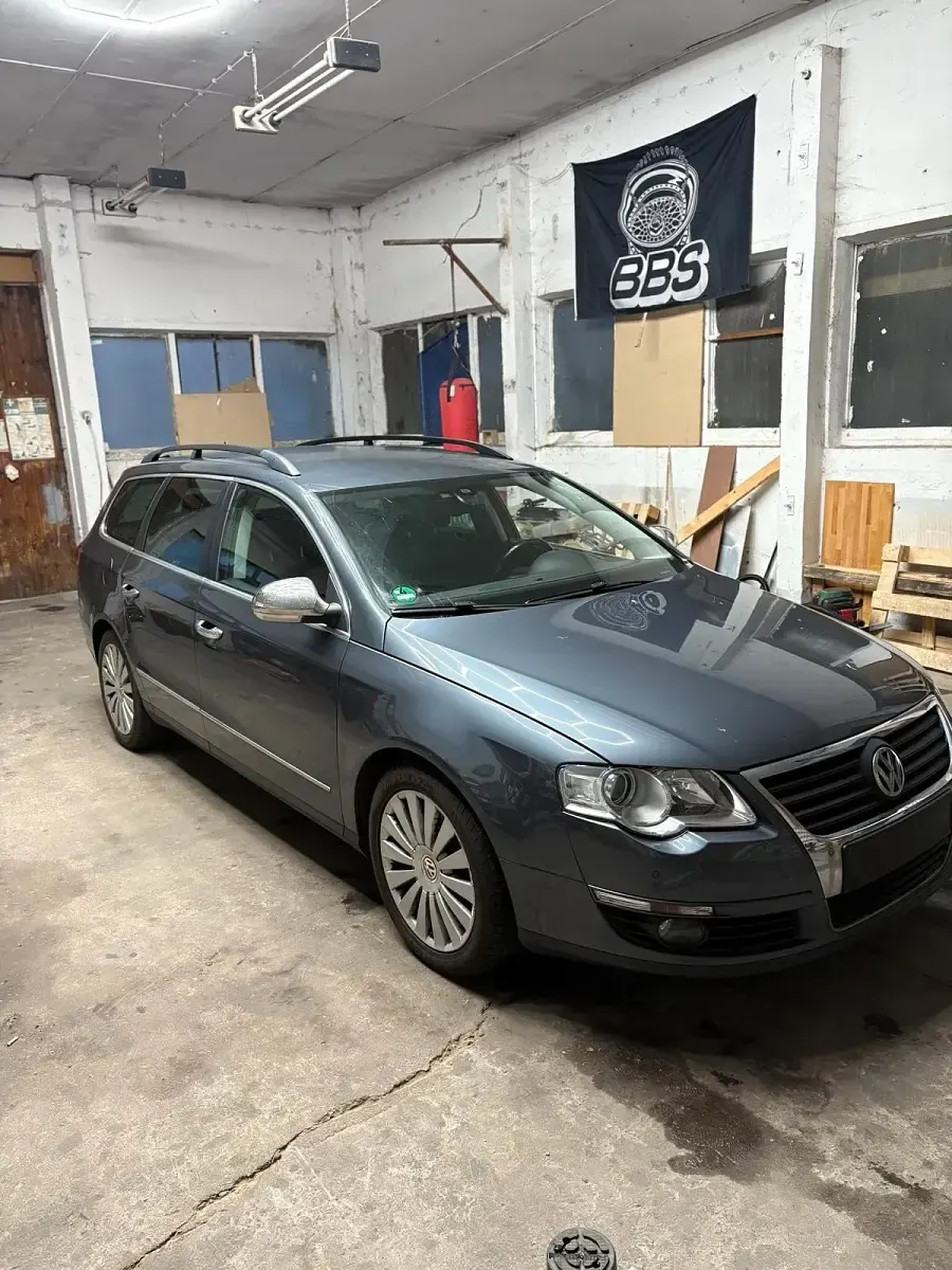 Gebraucht VW Passat 170 PS (125 kW) 2008 Grau Kombi