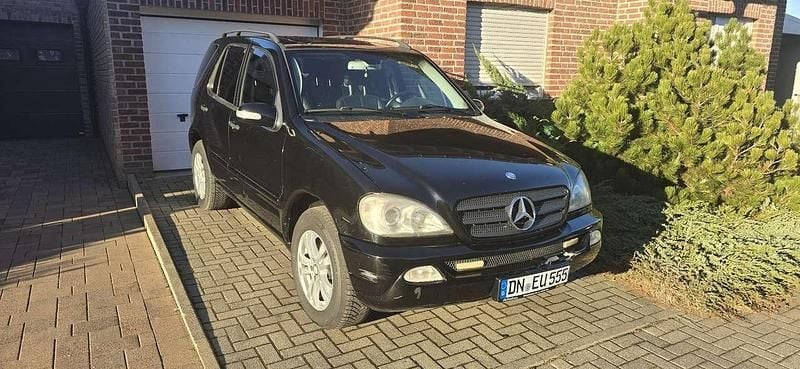 Gebraucht 2002 Mercedes ML270 SUV | 3.500 € (Fairer Preis) - Bild 1/4