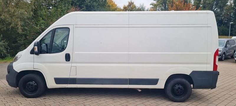 Weiß Gebraucht 2017 Citroën Jumper Business Class Van / Kleinbus | 9.400 € (Guter Preis) - Bild 1/4