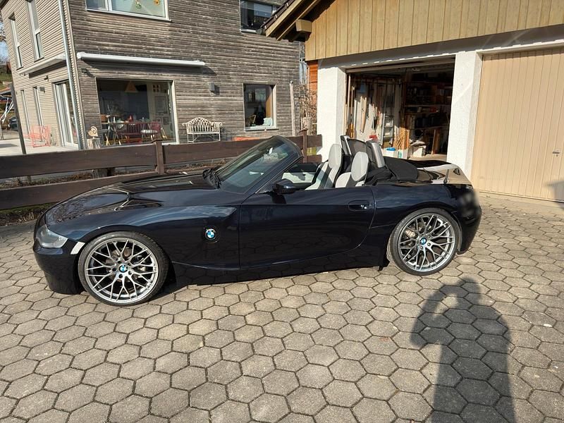 Gebraucht BMW Z4 M Sport 177 PS (130 kW) 2007 Schwarz Cabrio
