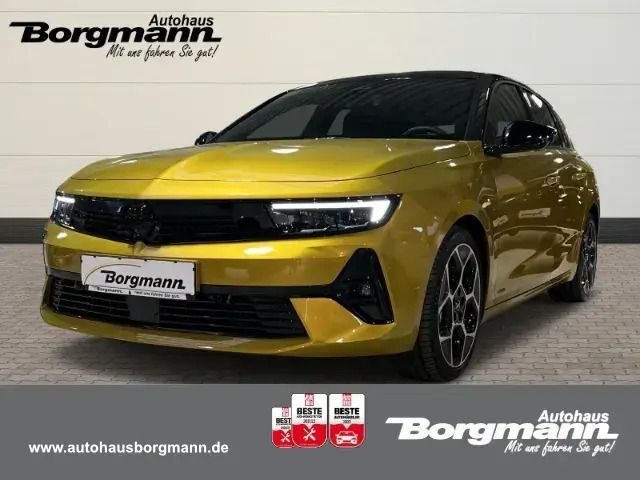 Gelb Gebraucht 2024 Opel Astra Ultimate Limousine | 38.990 € - Bild 1/4