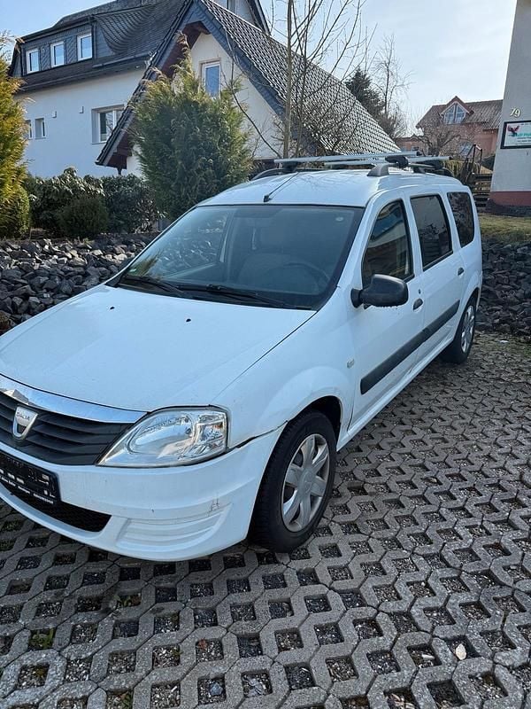Gebraucht Dacia Logan 87 PS (63 kW) 2009 Weiß Van