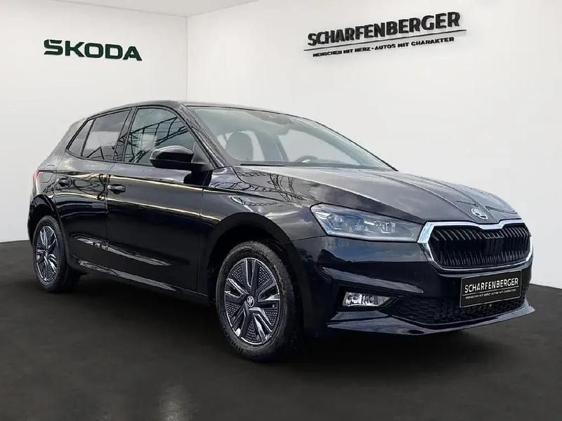 Gebraucht Skoda Fabia Tour 116 PS (85 kW) 2025 Schwarzmagic perleffekt Kleinwagen