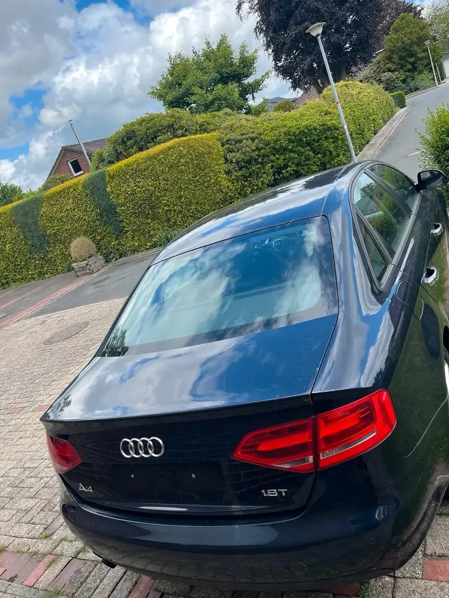 Gebraucht Audi A4 160 PS (117 kW) 2008 Blau Limousine