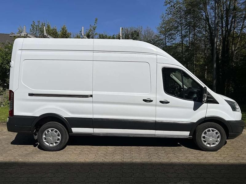 Second-hand Ford Transit Trend 170 CP (125 kW) 2017 Alb Pickup