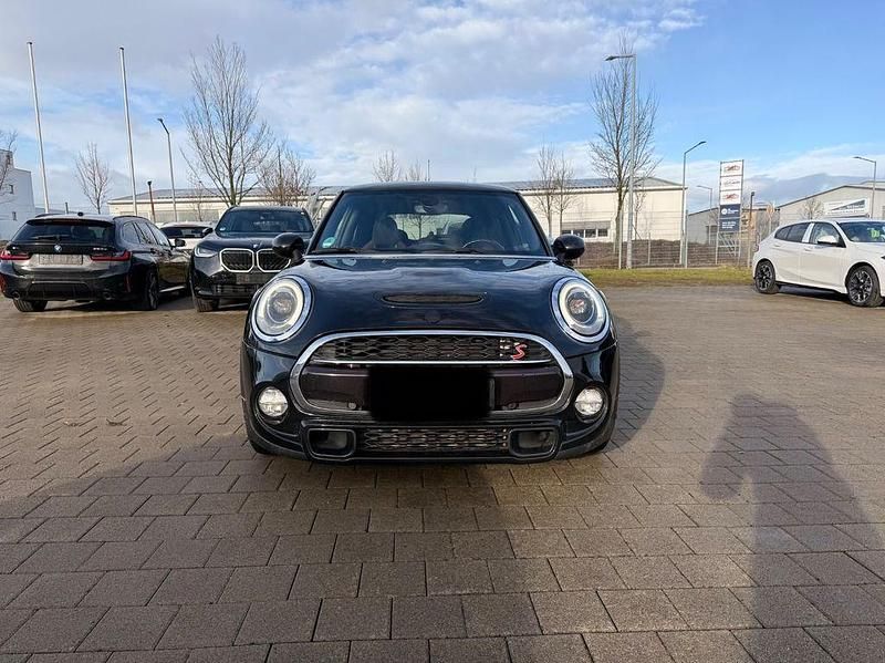 Gebraucht Mini Cooper S 192 PS (141 kW) 2018 Schwarz Kleinwagen
