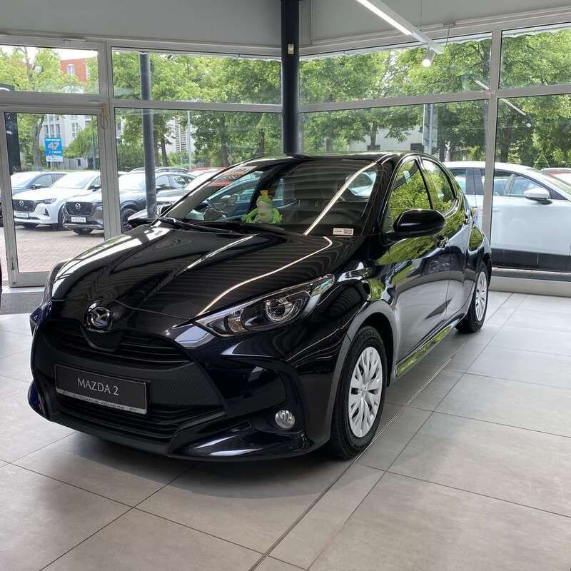 Opera black (schwarz) Gebraucht 2023 Mazda 2 Kleinwagen | 18.990 € (Guter Preis) - Bild 1/4