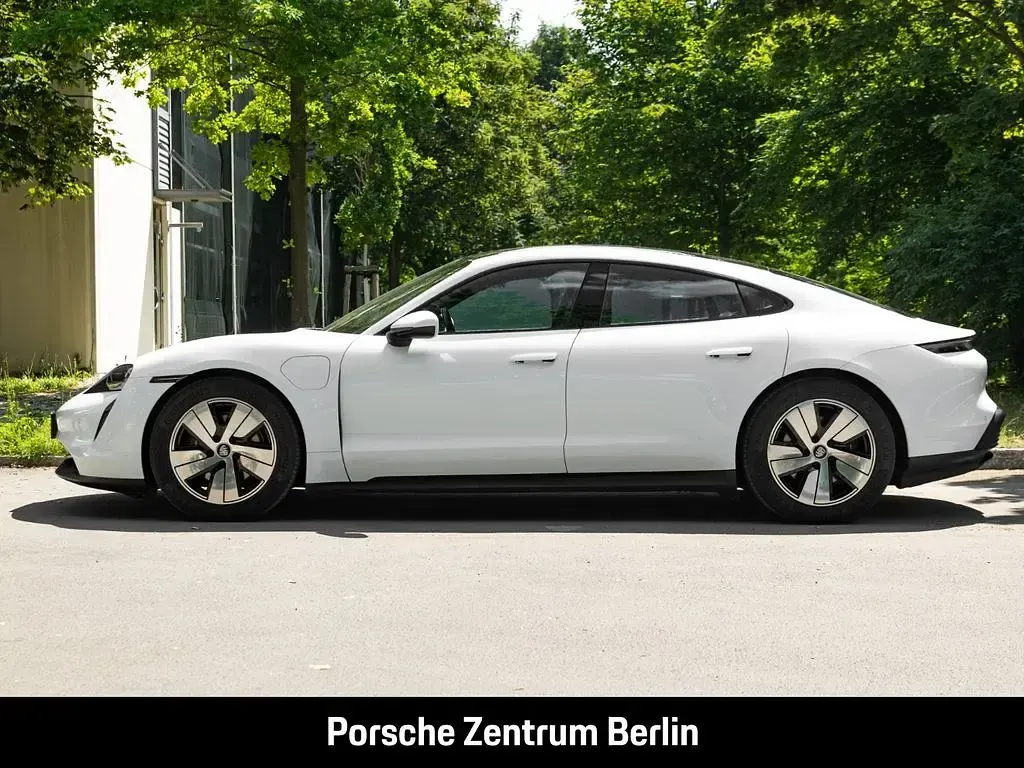 Gebraucht Porsche Taycan 300 kW (408 PS) 2023 Weiss Limousine