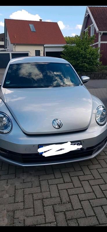 Gebraucht VW Beetle 105 PS (77 kW) 2014 Silber Kleinwagen