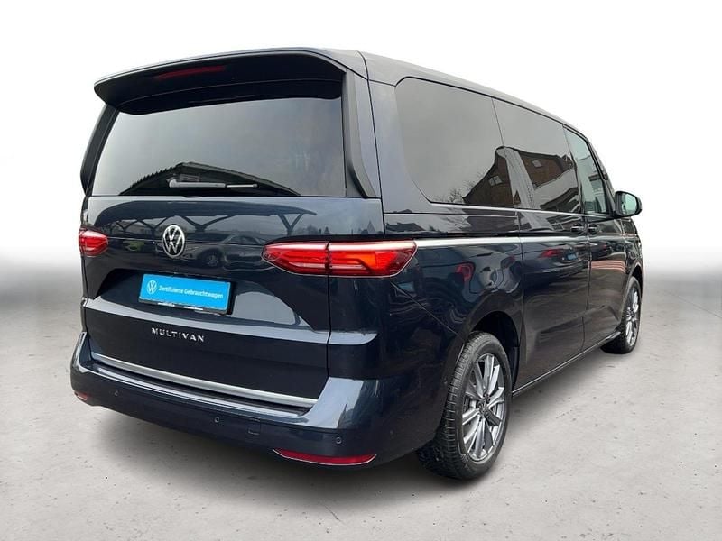 Second-hand VW Multivan Style 150 CP (110 kW) 2024 Monovolum