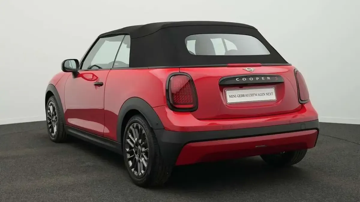Gebraucht Mini Cooper S Cabriolet Classic 204 PS (150 kW) 2025 Rot Cabrio