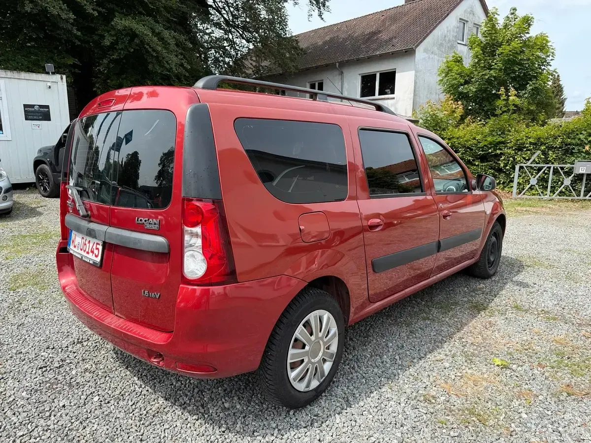 Gebraucht Dacia Logan 105 PS (77 kW) 2009 Rot Kombi